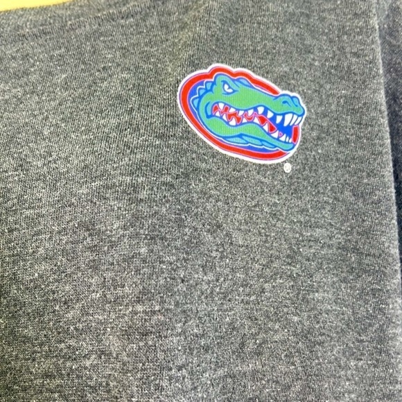 Colosseum - Florida Gators Long Sleeve Gator Graphics And Stripes Sweatshirt XS - Picture 6 of 11